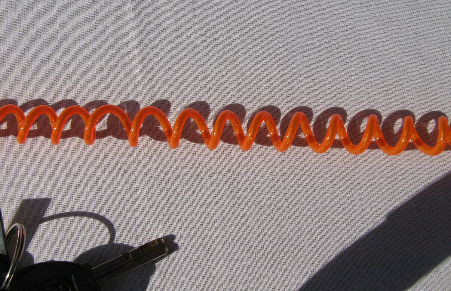 в комплекте с замком поставляется тросик - напоминатель о установленном замке защита квадроцикла, скутера лт кражи